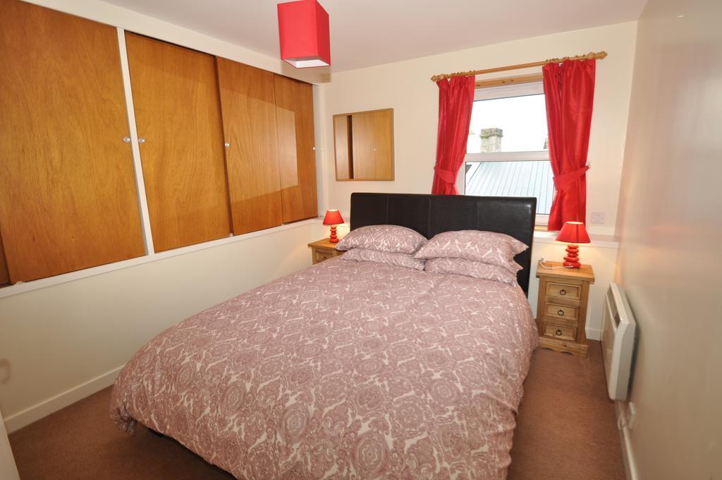 3 Varis Apartments Форес Екстериор снимка